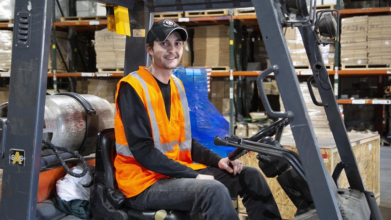 Autonomous Forklifts and Yard Trucks