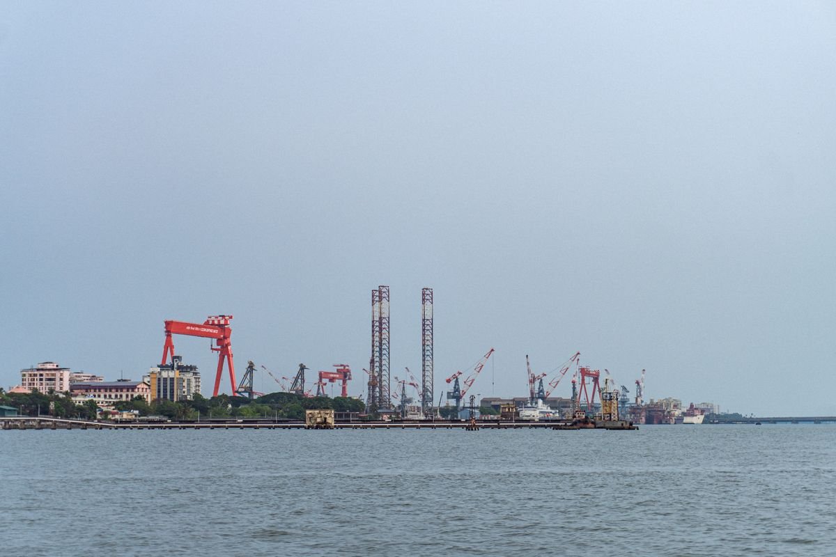 China to Kandla (Deendayal Port): A Shipping Guide for Gujarat