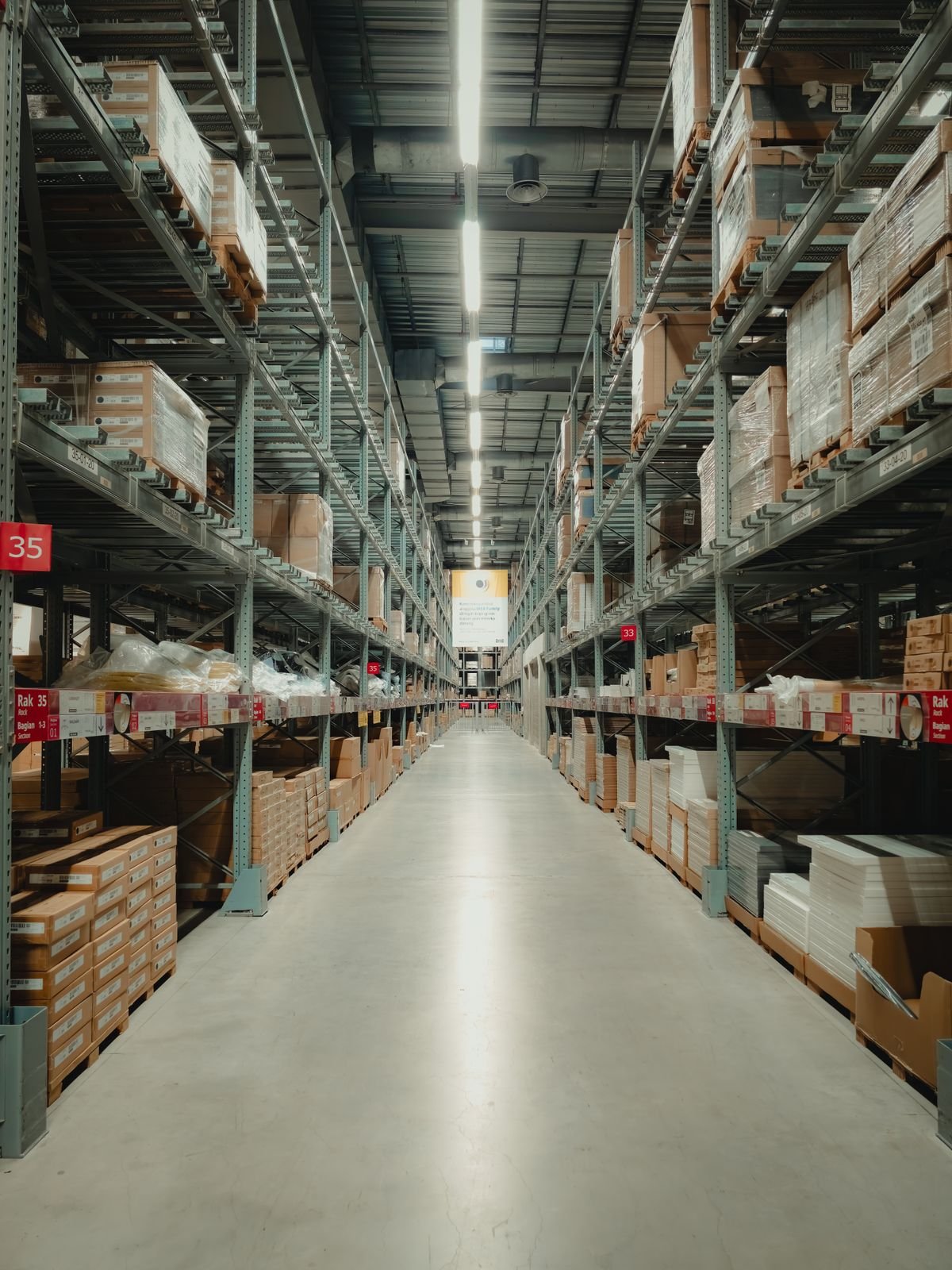 What Are Logistics Solutions? A Guide for Growing Businesses