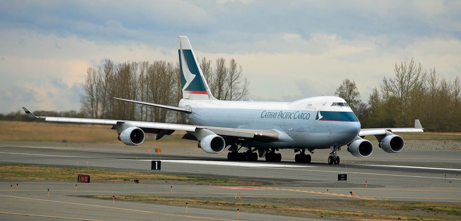 Cathay Pacific 747 freighter aircraft